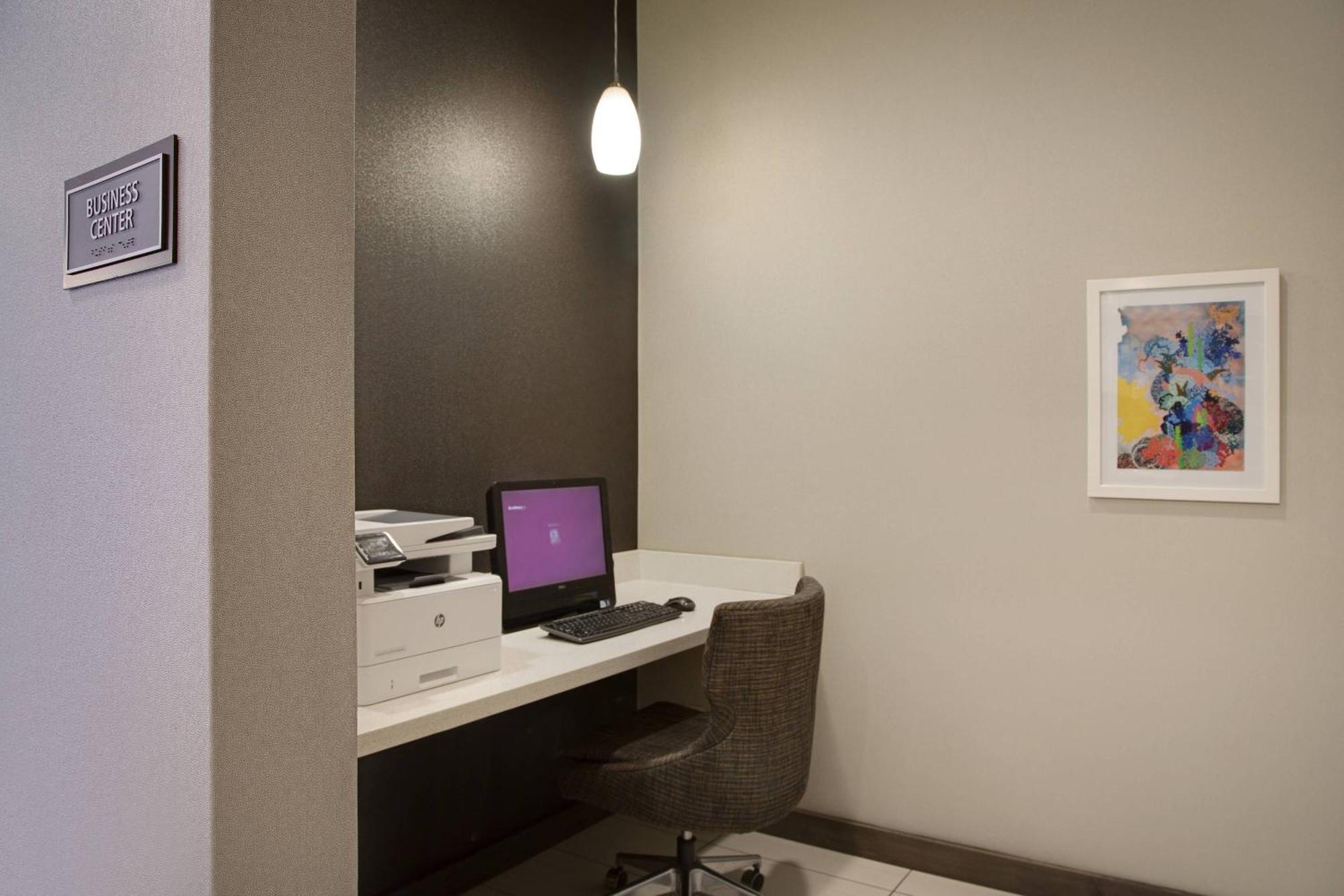 Residence Inn Indianapolis Airport Εξωτερικό φωτογραφία