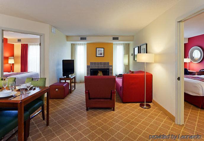 Residence Inn Indianapolis Airport Δωμάτιο φωτογραφία